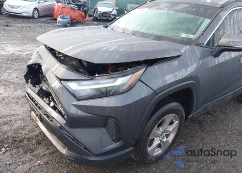2025 Toyota Rav4 Xle z USA, uszkodzony, nr VIN 2T3P1RFV5SW515867